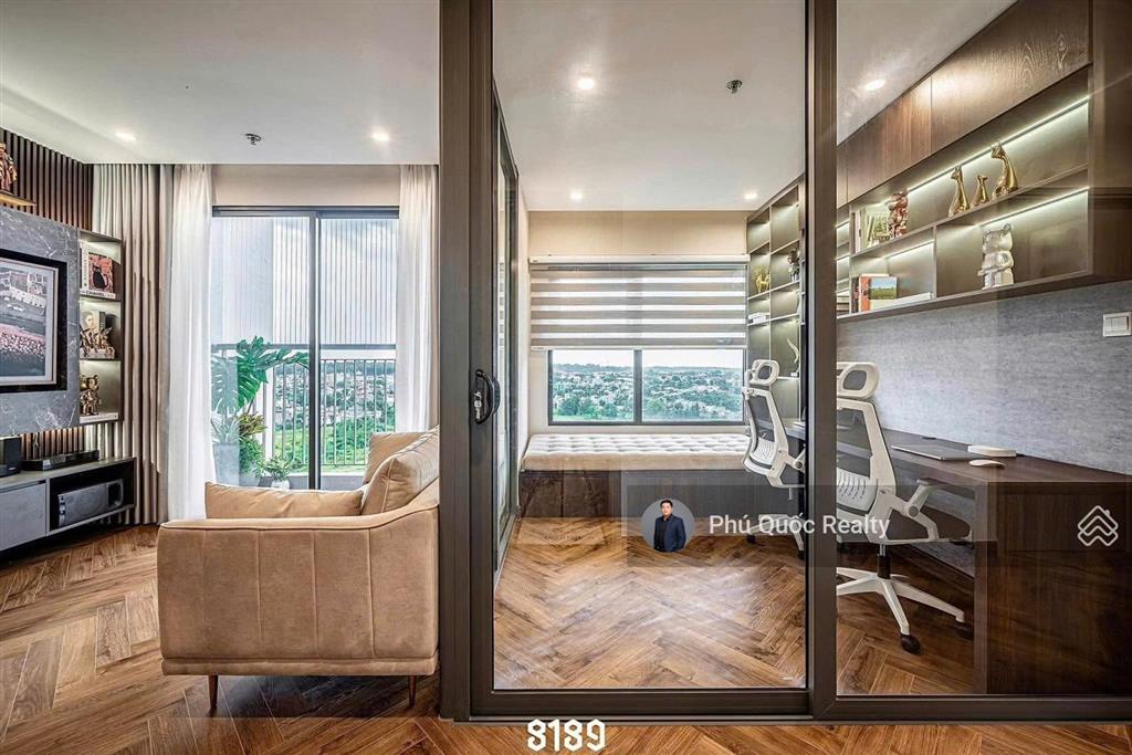 Cho thuê nhanh căn hộ the rainbow, vinhomes grand park  ch 2 phòng ngủ, full nội thất