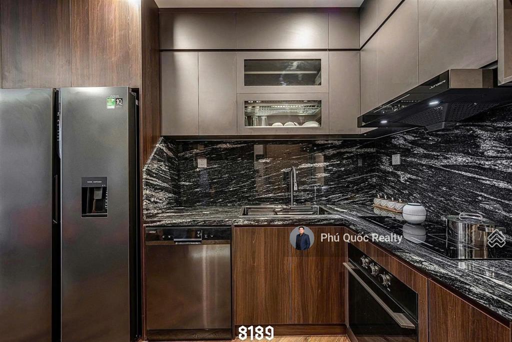 Cho thuê nhanh căn hộ the rainbow, vinhomes grand park  ch 2 phòng ngủ, full nội thất