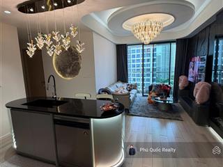 Căn góc  cho thuê nhà đẹp 2 phòng ngủ masteri centre point  vinhomes grand park, full nt