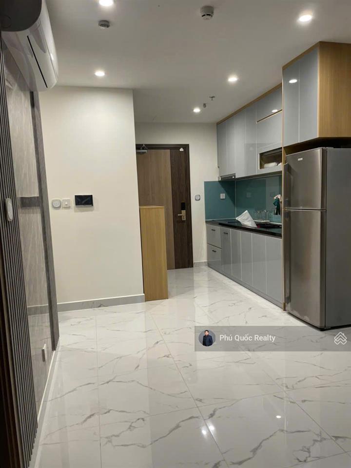 Cho thuê 2 phòng ngủ+ the beverly solari  vinhomes grand park, có ít nội thất, view thoáng