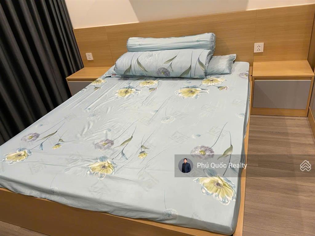 Cho thuê 2 phòng ngủ+ the beverly solari  vinhomes grand park, có ít nội thất, view thoáng