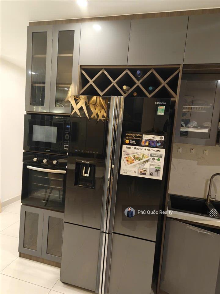 The rainbow  vinhomes grand park cho thuê căn hộ 3 phòng ngủ 3wc, full nội thất