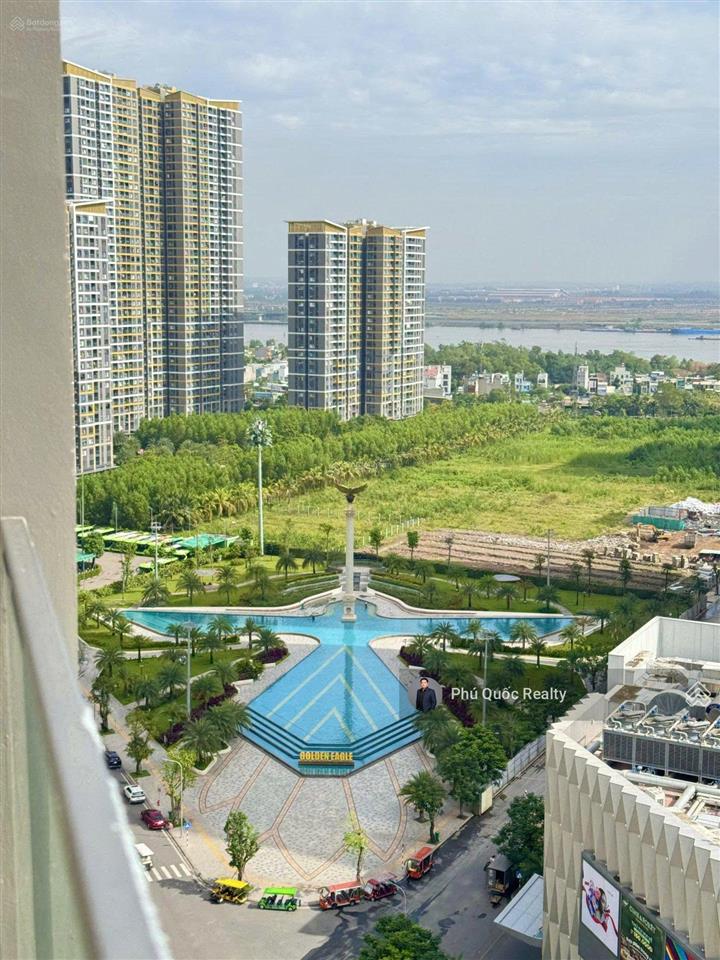 2pn gh6 view pháo hoa, trực diện vincom  chủ cắt lỗ 575 triệu  bán được cho nnn