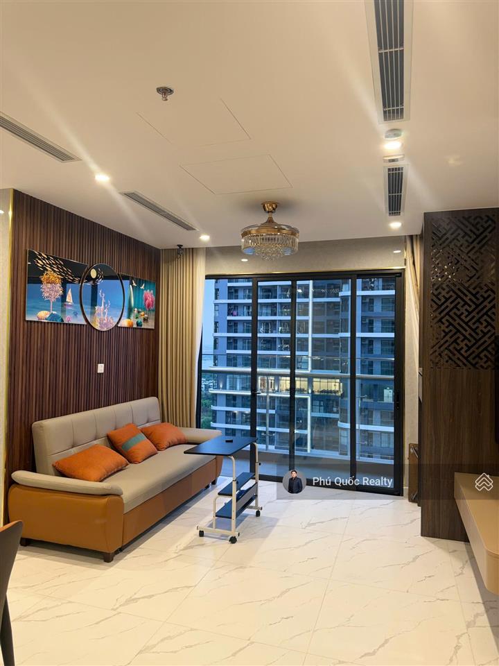Nhà mới the opus one  vinhomes grand park cho thuê 2 phòng ngủ 2wc  mới 100%, full nội thất