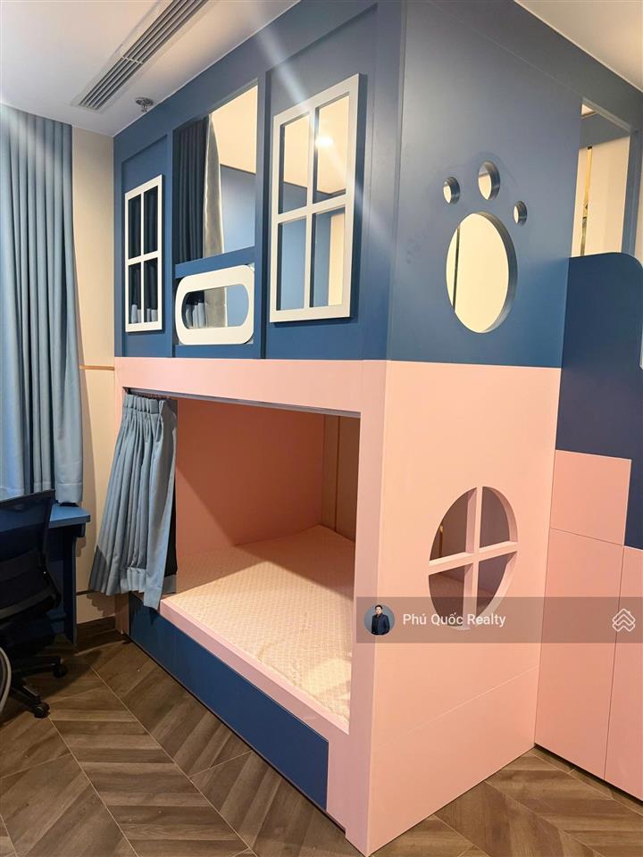 Nhà mới the opus one  vinhomes grand park cho thuê 2 phòng ngủ 2wc  mới 100%, full nội thất