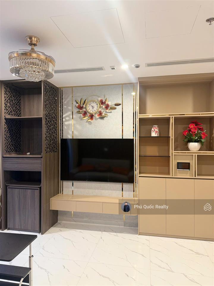 Nhà mới the opus one  vinhomes grand park cho thuê 2 phòng ngủ 2wc  mới 100%, full nội thất