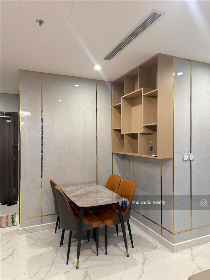 Nhà mới the opus one  vinhomes grand park cho thuê 2 phòng ngủ 2wc  mới 100%, full nội thất