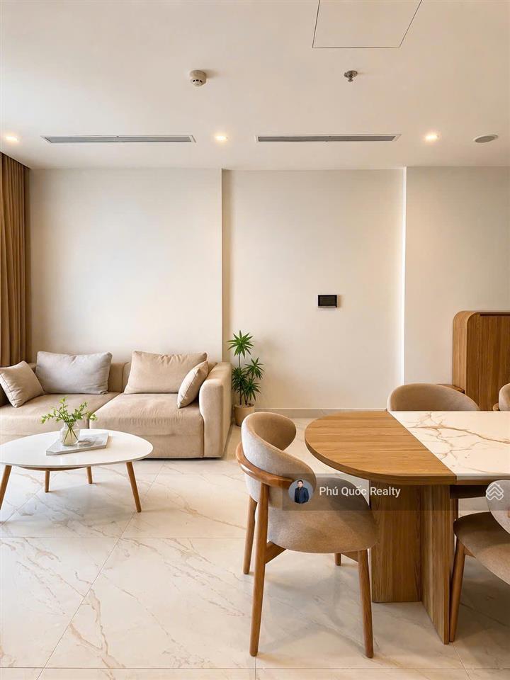 Cho thuê căn góc the beverly  vinhomes grand park, 2pn  2wc  full nội thất mới