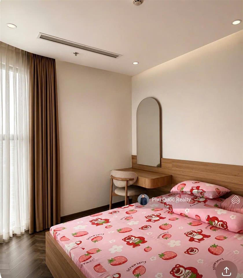 Cho thuê căn góc the beverly  vinhomes grand park, 2pn  2wc  full nội thất mới