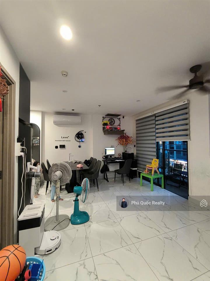 Cho thuê căn hộ the beverly  vinhomes grand park, 2pn  2wc chỉ 10tr/ tháng