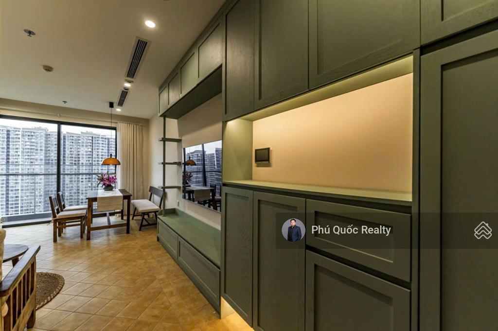 Căn hộ 2pn full nội thất luxury tại phân khu cao cấp the beverly