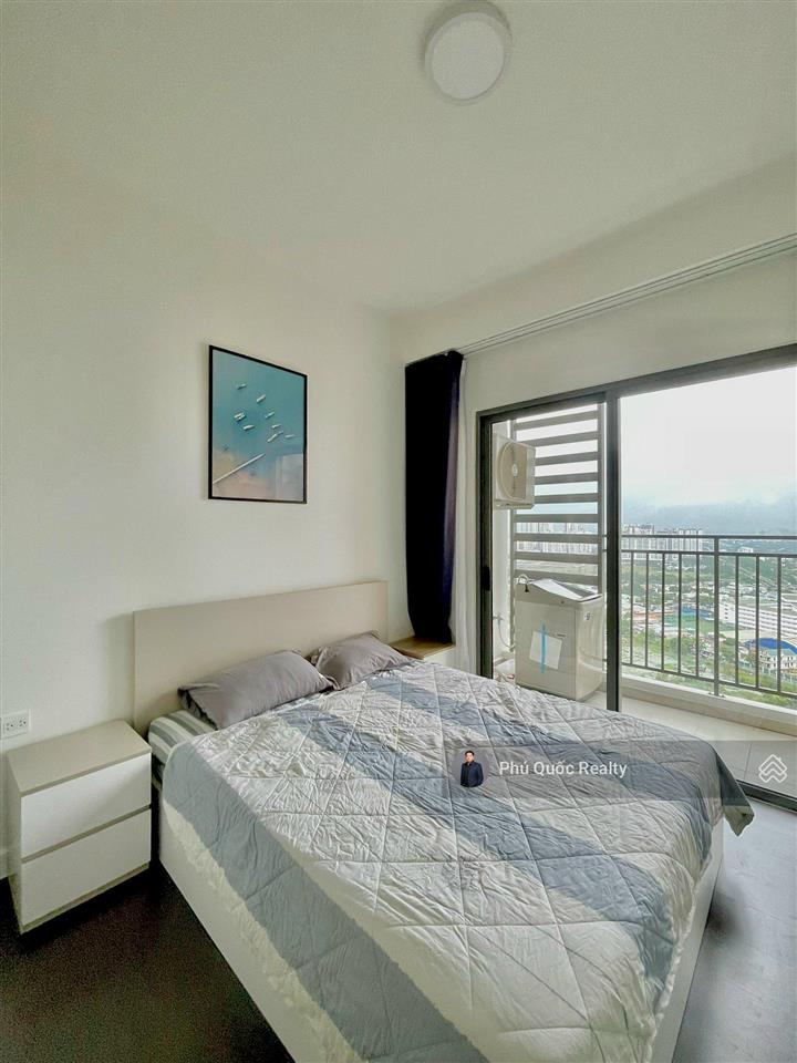 Bán căn hộ 3pn 89m2 giá chỉ 8,3 tỷ  the sun avenue, full nt  có sẵn hđt thu lợi nhuận ngay