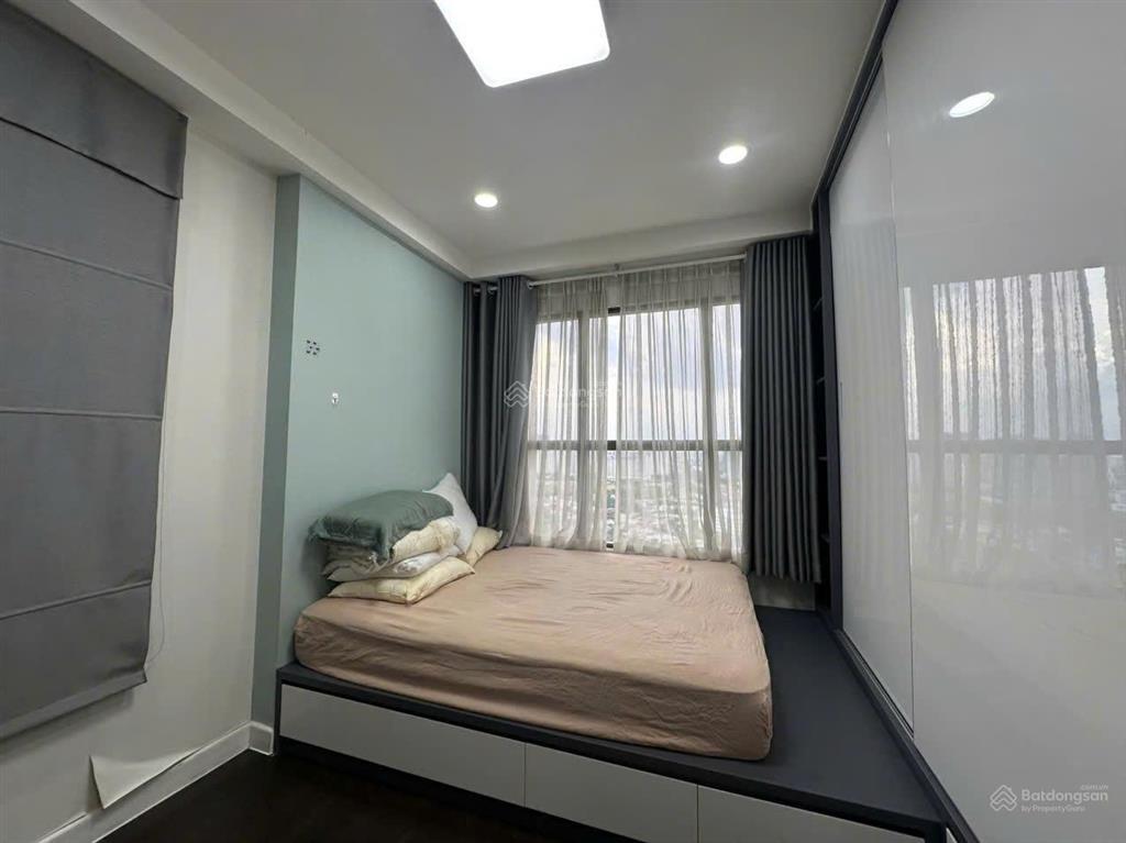 Bán căn 3pn view sông 96m2 full nội thất giá cực sốc 8,8 tỷ all in  the sun avenue