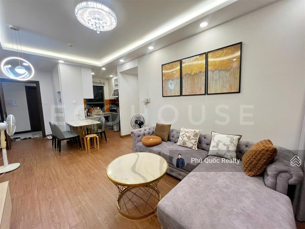 Cần cho thuê 3 phòng ngủ 2wc chỉ 22 triệu/tháng  the sun avenue tầng cao, full nội thất xịn