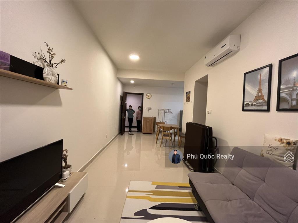 Cho thuê giá cạnh tranh 2 phòng ngủ  1wc the sun avenue, 15 triệu nội thất đầy đủ
