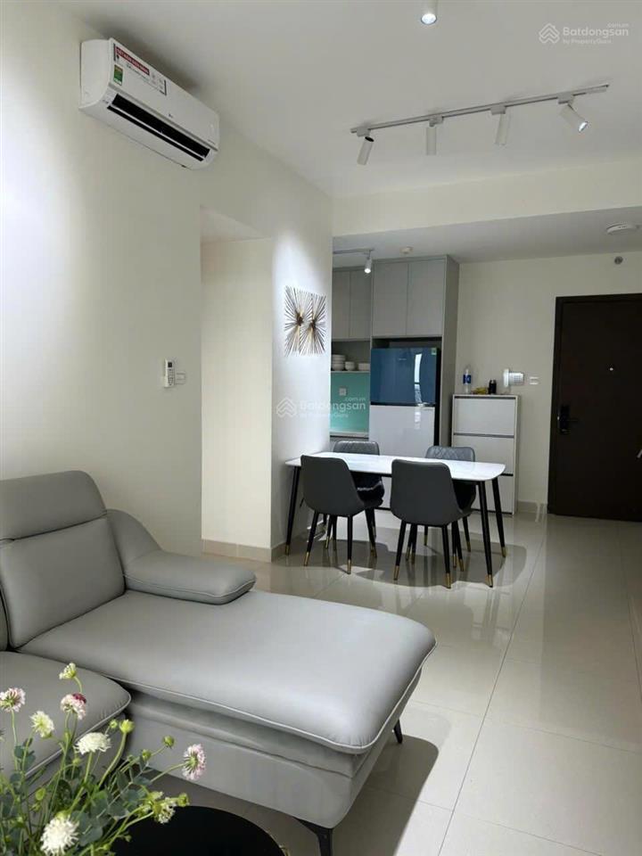 Cho thuê giá cạnh tranh 1 phòng ngủ  1wc the sun avenue, 15 triệu nội thất đầy đủ