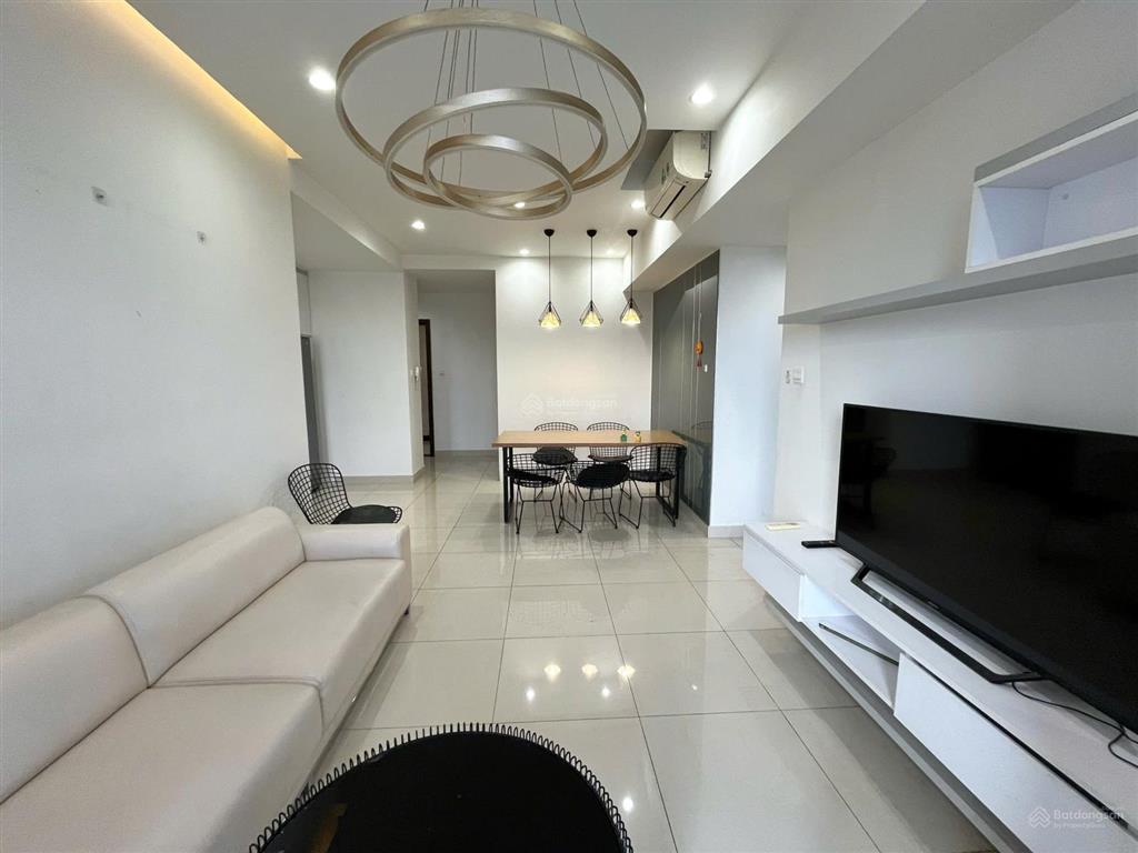 Cho thuê 3pn diện tích lớn 109m2 the sun avenue giá 26tr/tháng