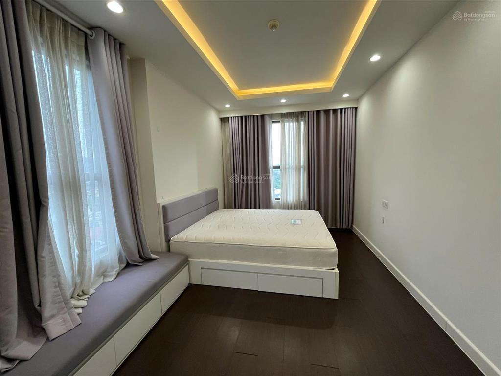 Cho thuê 3pn diện tích lớn 109m2 the sun avenue giá 26tr/tháng