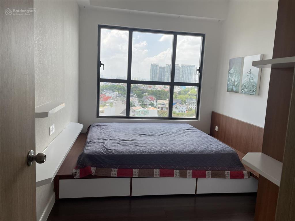 Giá rẻ 15 triệu  cho thuê 1 phòng ngủ + 1 the sun avenue, full nội thất  view mát mẻ