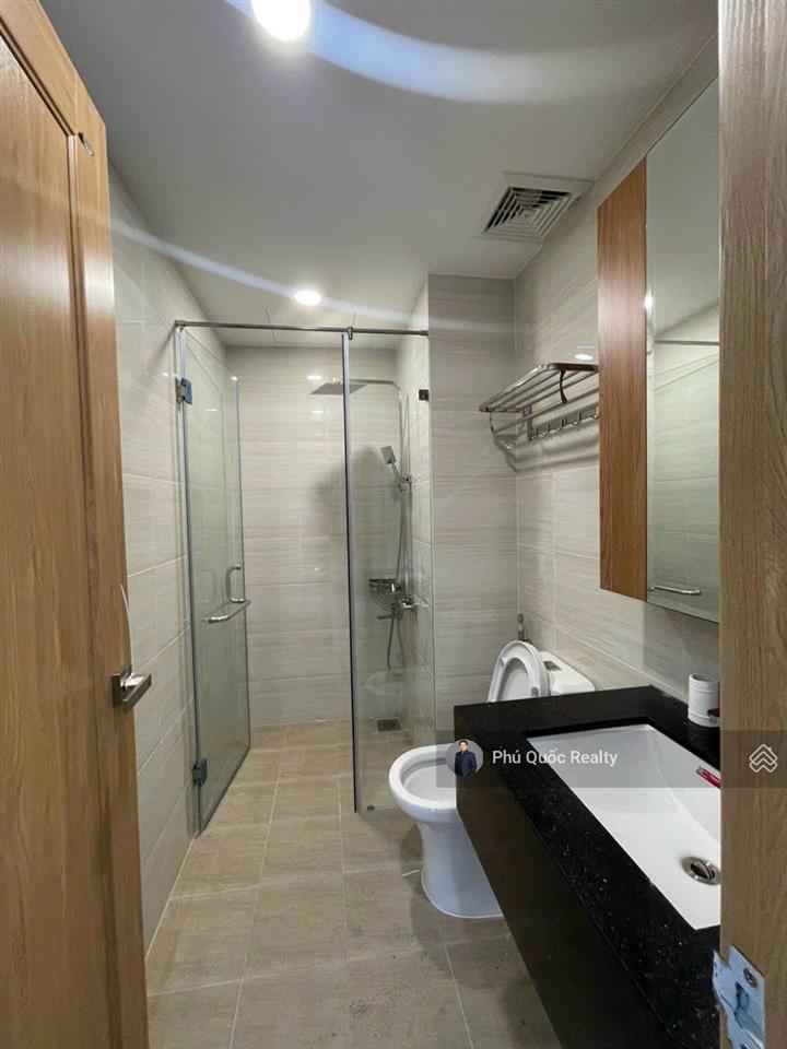 Cho thuê văn phòng làm việc officetel 16 triệu  the sun avenue, 62m2
