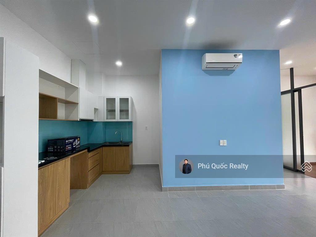 Cho thuê văn phòng làm việc officetel 16 triệu  the sun avenue, 62m2