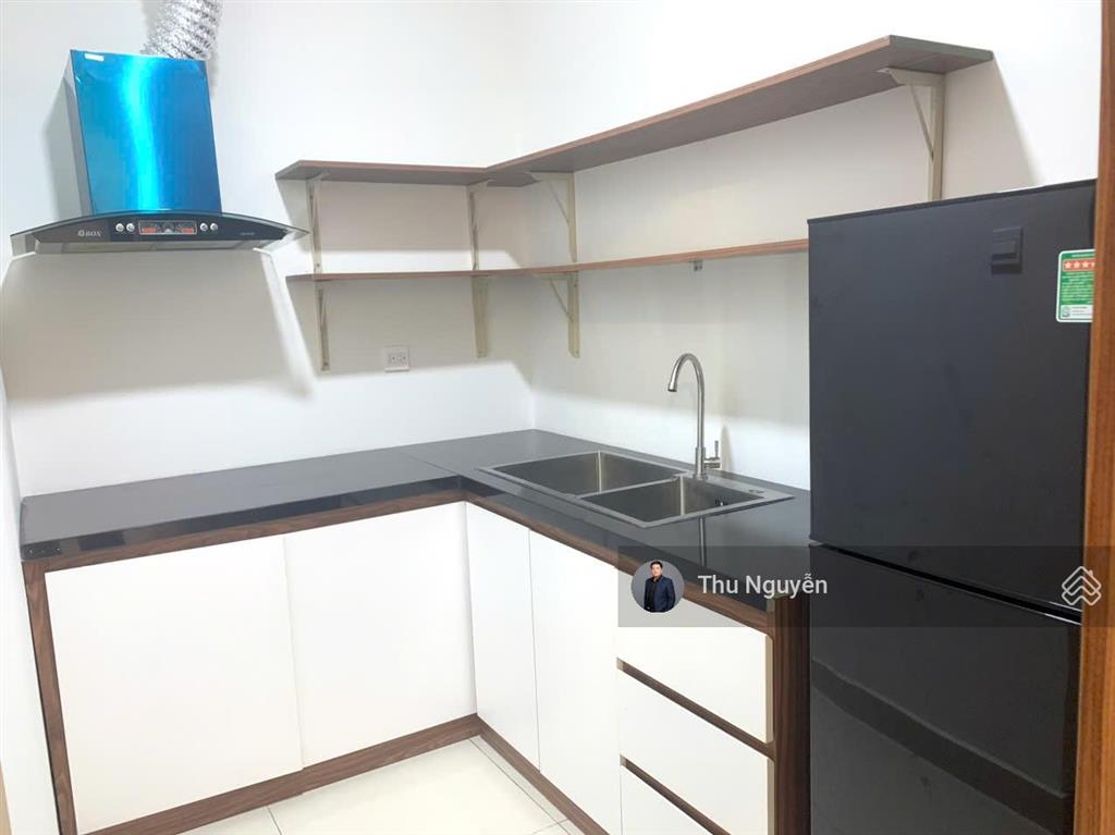 Cho thuê văn phòng làm việc officetel 14,5 triệu  có phòng riêng, ntcb bếp the sun avenue, 51m2