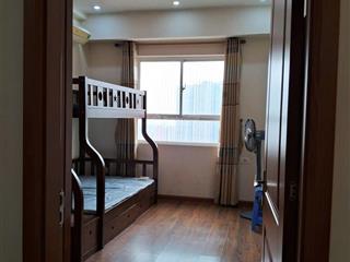 Gia đình cho thuê căn hộ c14 bắc hà 109m2 3 ngủ 2 vệ sinh  0985 409 ***