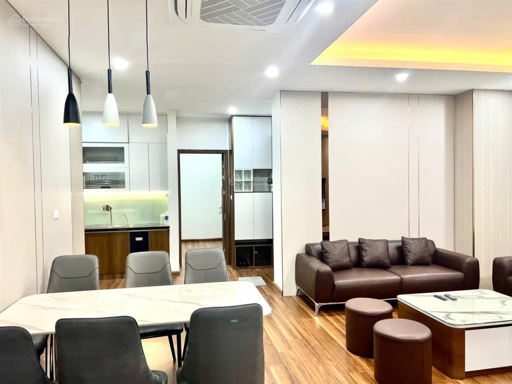 Gia đình cần bán căn hộ the pride 103m², 3 ngủ, 3 vệ sinh, full đồ đẹp, giá 6,4 tỷ.  0985 409 ***