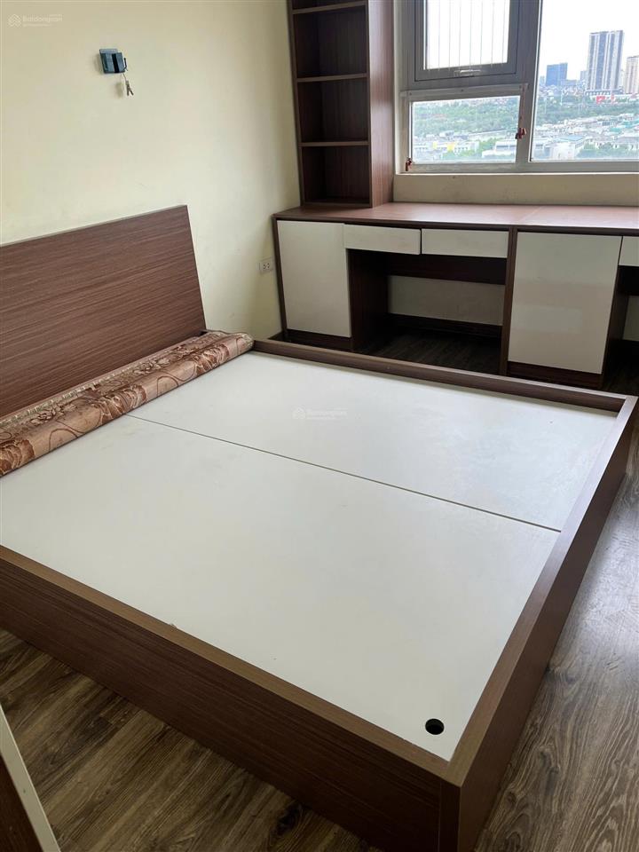 Gia đình cho thuê căn hộ ecolife tố hữu 2 ngủ full đồ giá 14 tr/tháng  0985 409 ***