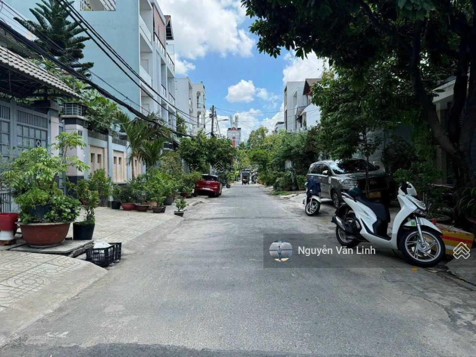 4m x 18m! bán gấp nhà mtnb 8m bàu cát p.14 quận tân bình, cách măt tiền 50m , 4 lầu ,chỉ 11,7 tỷ tl