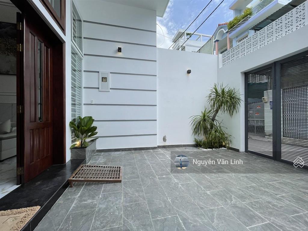Tốt nhất thị trường ! mặt tiền cộng hòa  gần vincom , 5 tầng , 120m2 , giá chỉ 29 tỷ