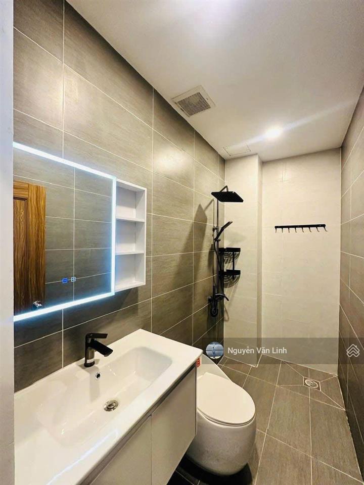 Siêu phẩm ! góc 2 mặt tiền đường phạm văn hai  gần chợ , 4,5mx18m , 5 tầng ,hdt 45tr , chỉ 23 tỷ