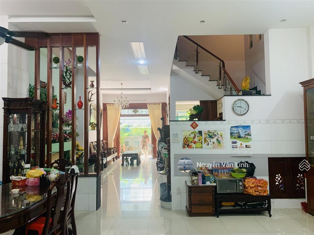 Siêu phẩm ! đường 12m  cách mạng tháng 8 quận 3  6,15m x15m , trệt 3 lầu , chỉ 19 tỷ