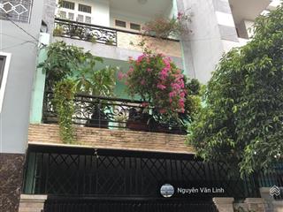 Siêu phẩm ! đường 12m  cách mạng tháng 8 quận 3  6,15m x15m , trệt 3 lầu , chỉ 19 tỷ