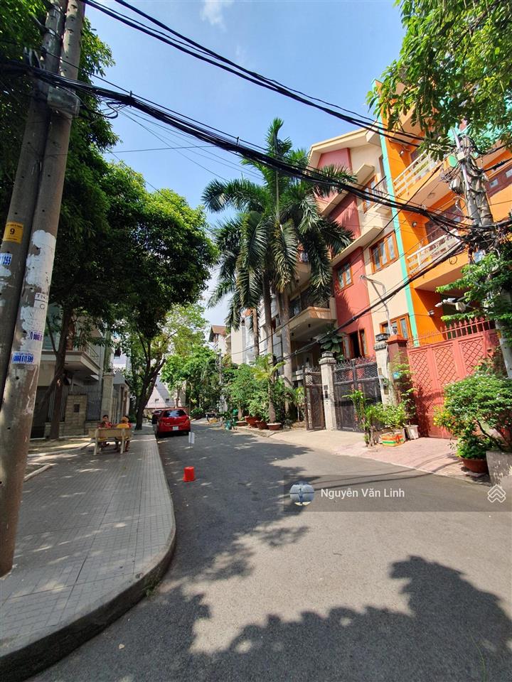 Giá tốt! bán nhà khu sân bay  cửu long p2 tân bình  14m x 14m (160m²), 2 tầng chỉ 20.9 tỷ