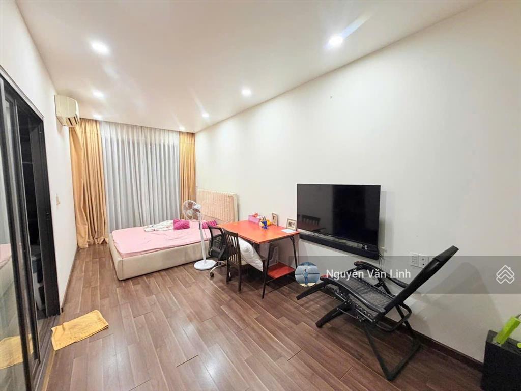 Bán gấp! nhà mặt tiền khu sân bay  giải phóng p4 tân bình, 5,3m x 16m, hầm 5 tầng
