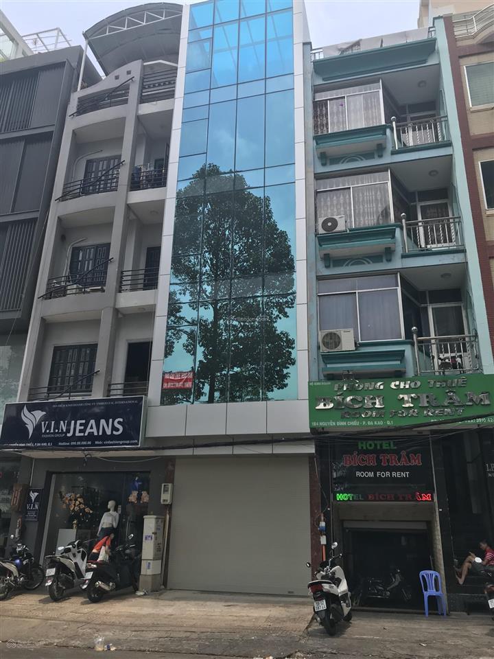 Giá tốt! mặt tiền bạch đằng p2 tân bình, 4,7mx22m, 4 tầng thang máy  hđt 45tr, chỉ 21 tỷ