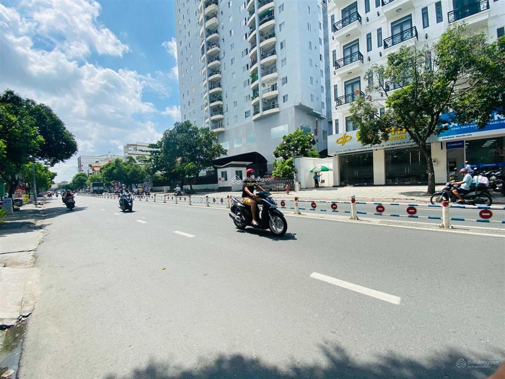 Siêu phẩm ! mặt tiền đường thống nhất q.tân phú , 8mx18,1m, hầm 7 tầng (830m2 sàn), giá bán 30.9 tỷ