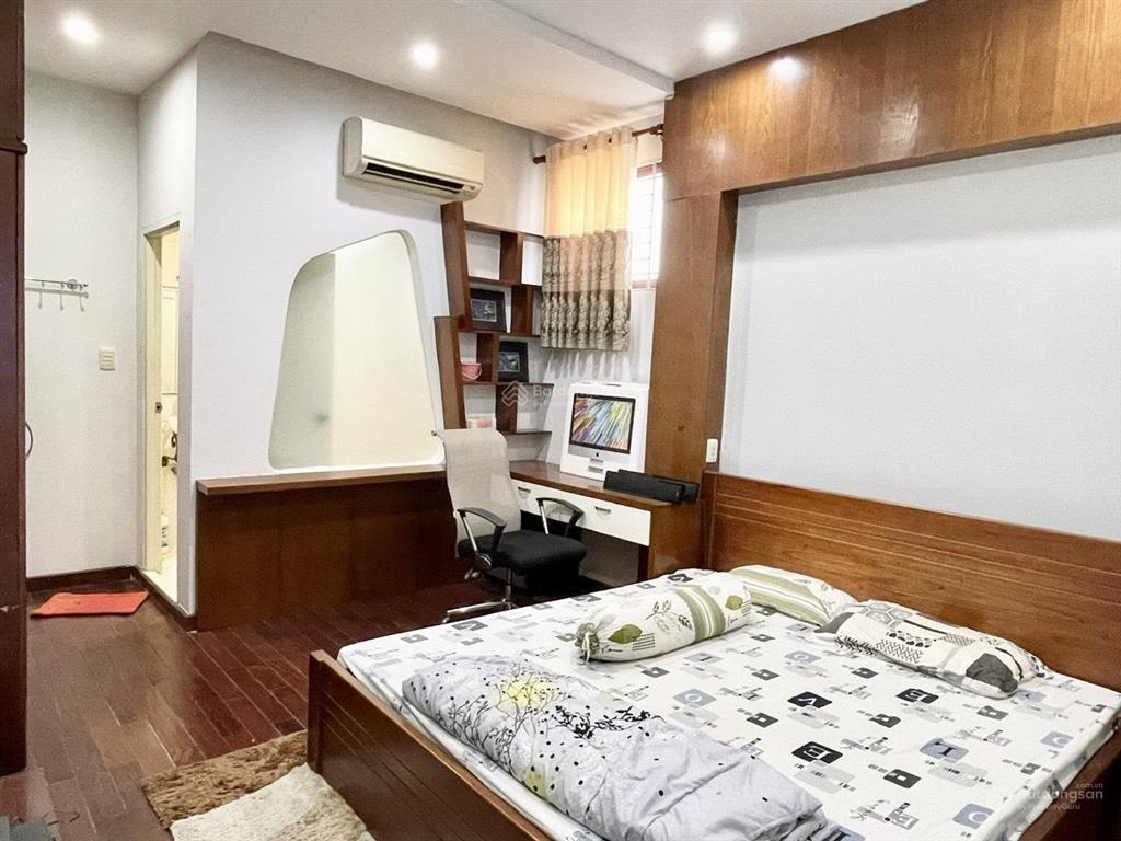Hot! mặt tiền kinh doanh ngay vòng xoay lê văn sỹ tân bình  3,6mx17m, 3 tầng, chỉ 12,5 tỷ tl