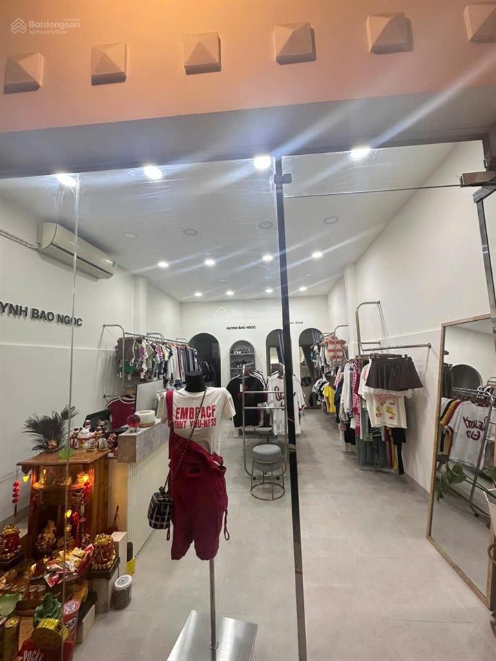 Giá tốt! bán nhà đường đồng đen tân bình, 4,1mx18m, trệt 3 lầu, hẻm 8m, cách mặt tiền 50m