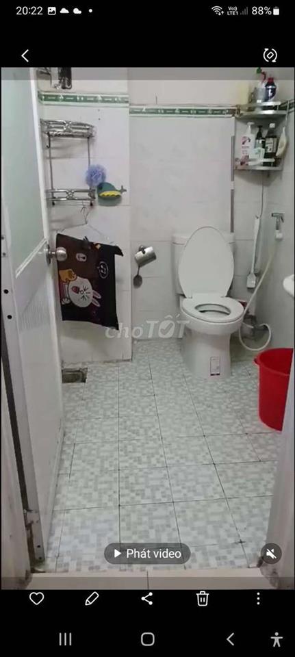 cho nữ thuê phòng máy lạnh 2.5t 
