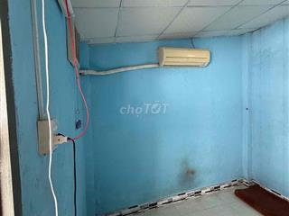 phòng mái lạnh rất sạch xẽ và thoán mát