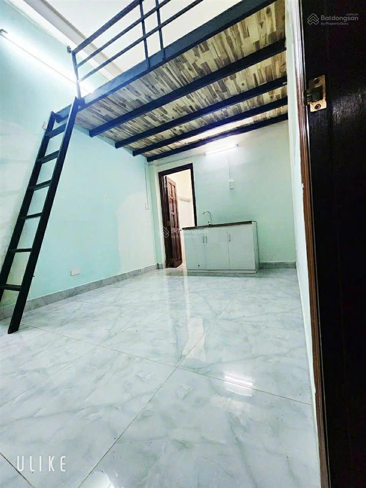 Cho thuê phòng có gác, máy lạnh trần thị hè gần ngã ba đông quang 2,6tr