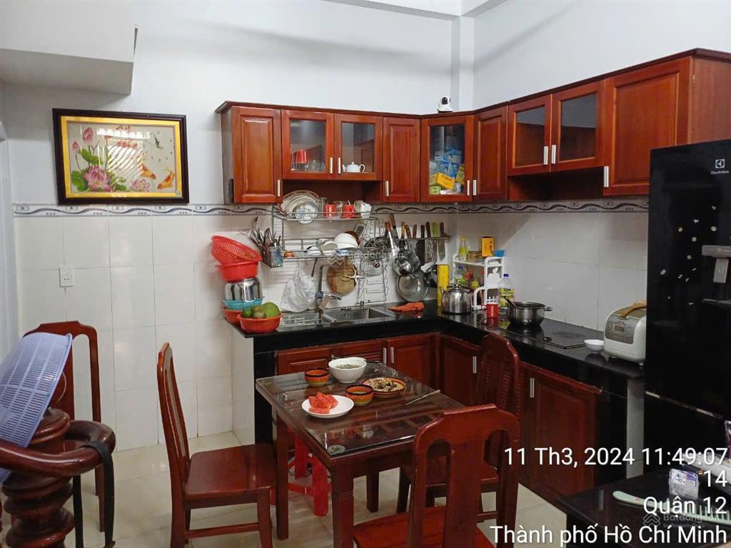 Bán nhà 4,5x10 ,1 trệt 2 lầu sân thượng kiên cố hẻm xe hơi tân thới hiệp gần metro gò vấp 3,7 tỷ
