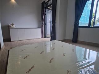 Phòng full nội thất gần trường đh văn lang