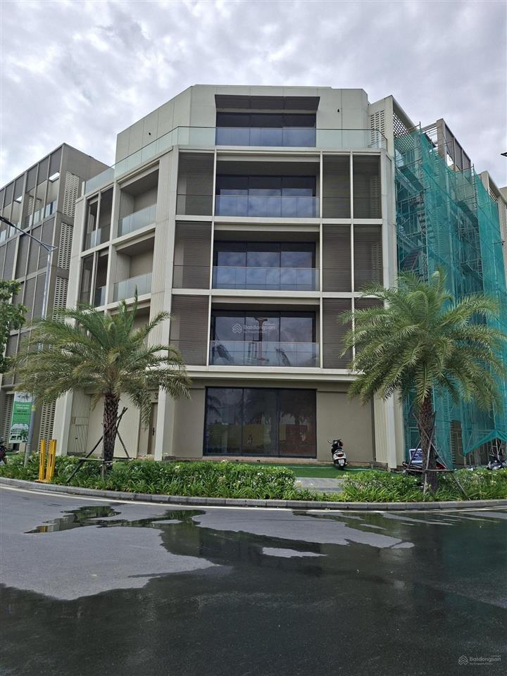 Cho thuê shophouse nhà phố thương mại căn góc 3 mt