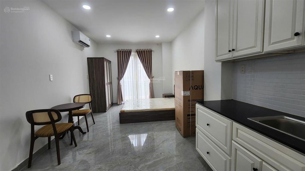 Phòng full nội thất cao cấp kdt vạn phúc city