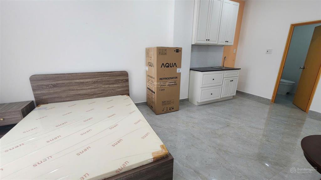 Phòng full nội thất cao cấp kdt vạn phúc city