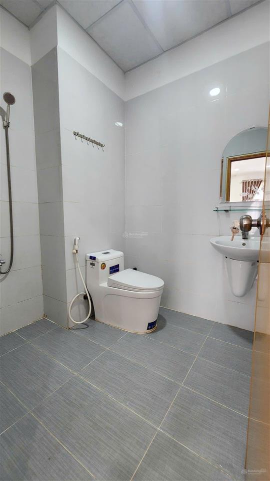 Phòng full nội thất cao cấp kdt vạn phúc city