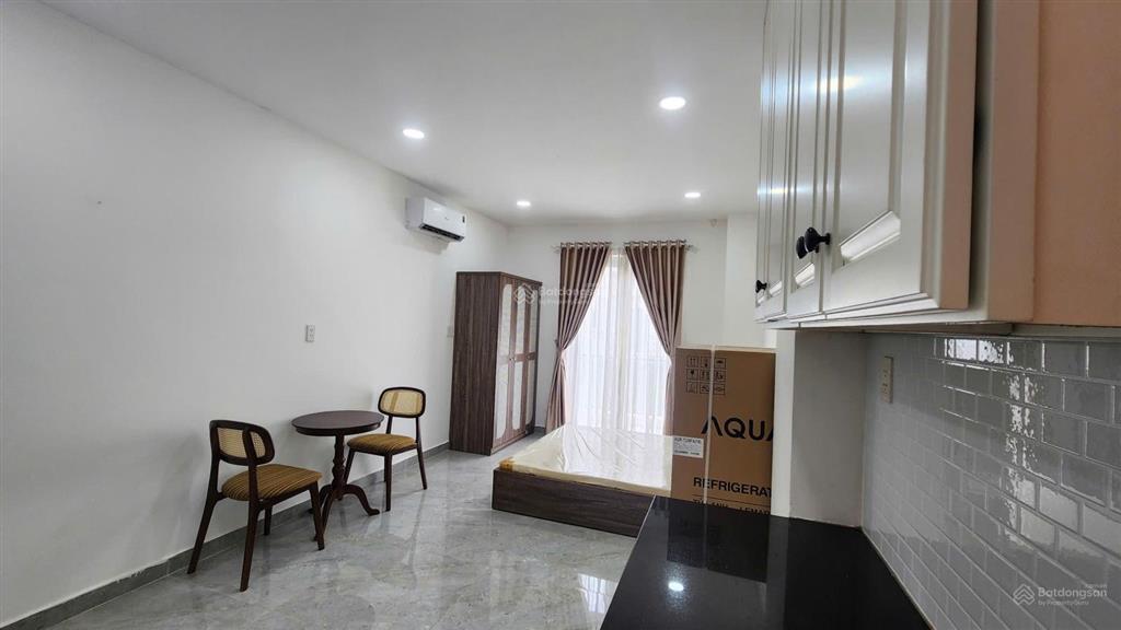 Phòng full nội thất cao cấp kdt vạn phúc city